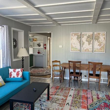 Rustic 2 Bedroom Boho Apartment Laramie Dış mekan fotoğraf