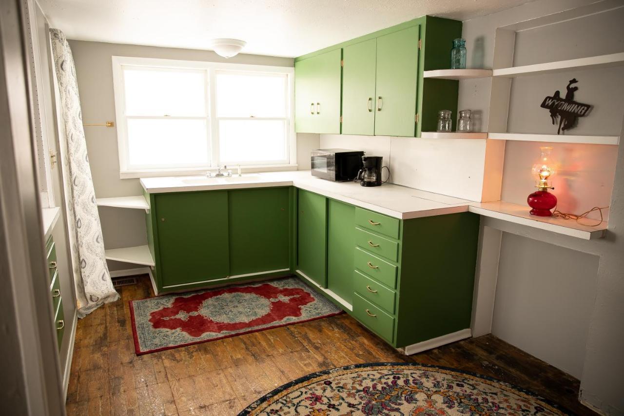 Rustic 2 Bedroom Boho Apartment Laramie Dış mekan fotoğraf
